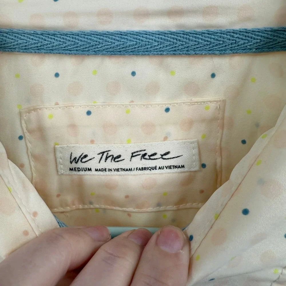 We The‎ Free Polka Dot Snap Button Shirt Women's Medium Peach Polyester - Picture 3 of 8